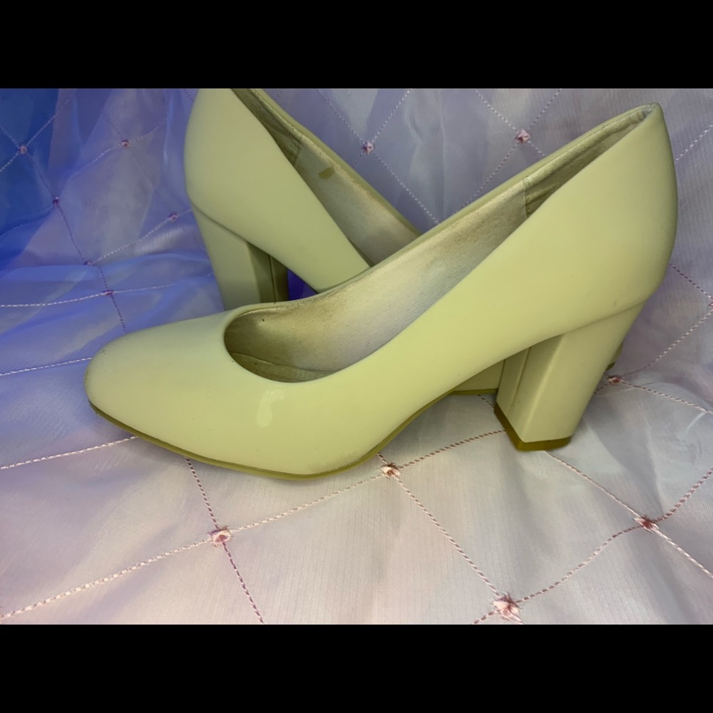 Tan heels, size 10
